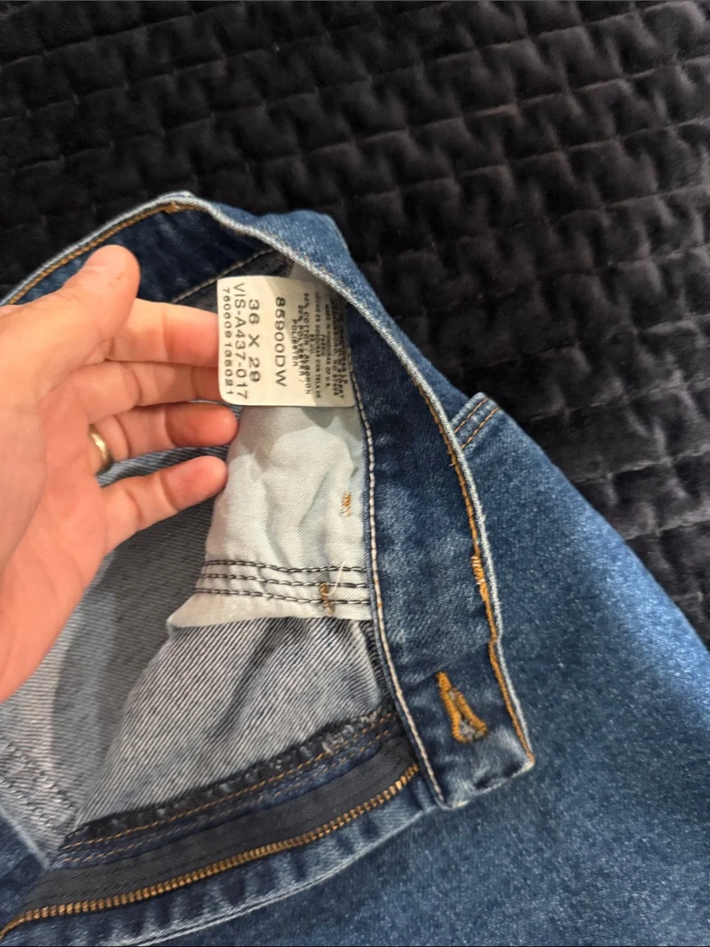 Wrangler Straight-Leg Men’s Jeans in Light Blue Denim